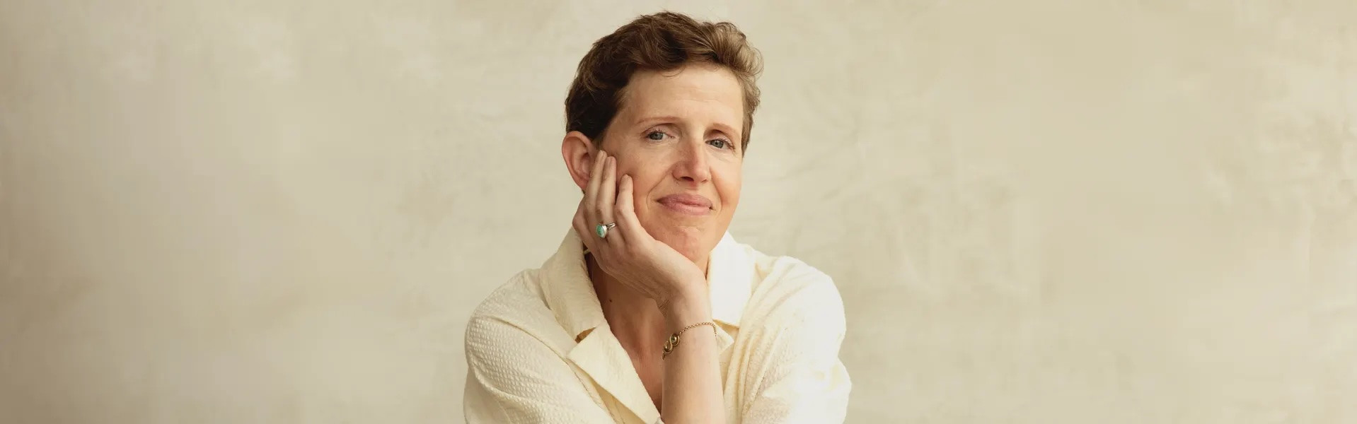 Cora Burggraaf (foto Sarah Wijzenbeek).jpeg