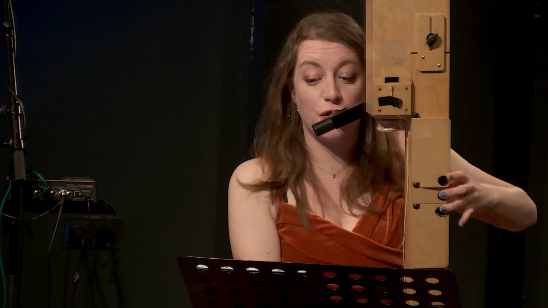 Vier keer nieuw_03_Sarah Jeffery_Take Back thumbnail